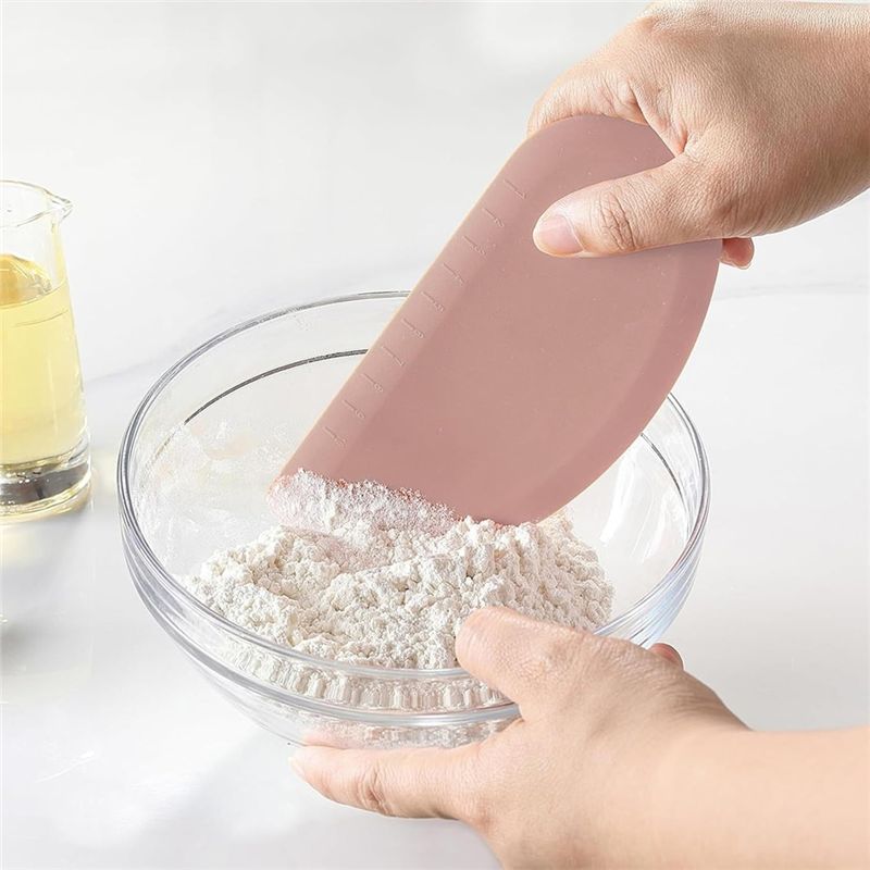 ABAH-ที่ขูดซิลิโคน ขอบโค้งงอได - Dough Scraper Curved บทวิจารณ์และราคา