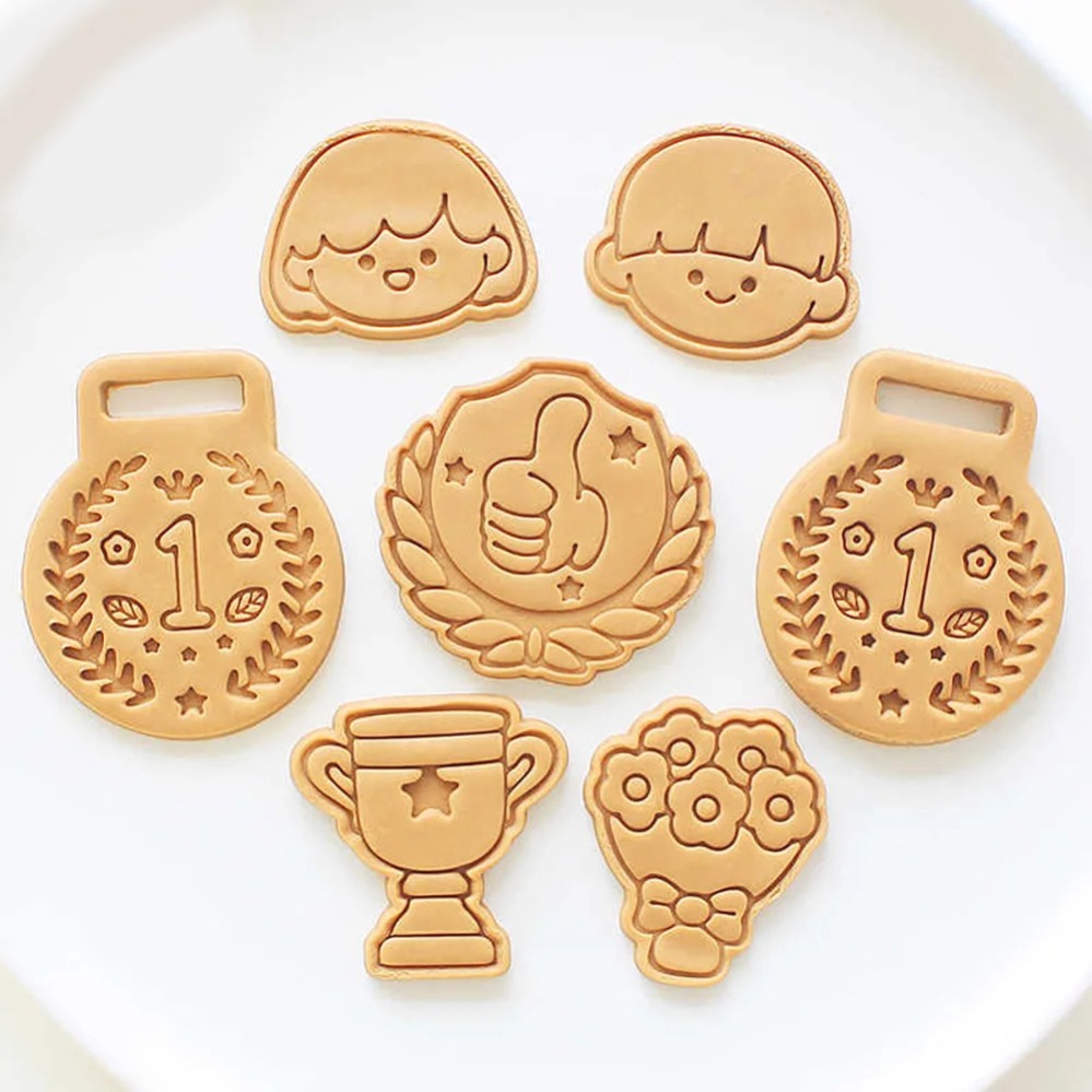 แม่พิมพ์คุกกี้รูปเหรียญรางวัล  - Kitchen Equipment For Baking บทวิจารณ์และราคา